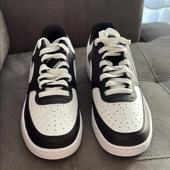 Nike Shoes - Nike Women's Black and White Athletic Sneakers